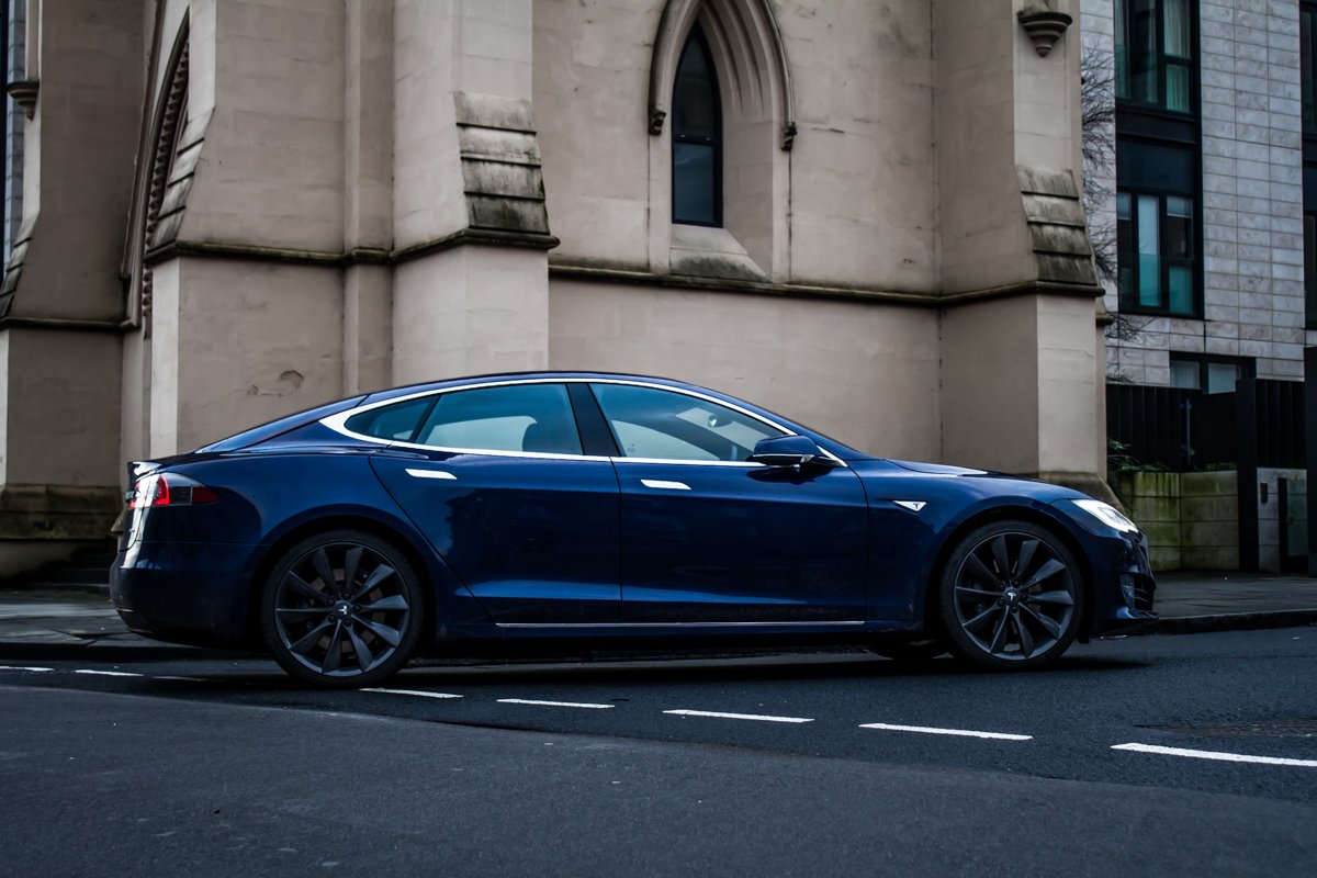 Electric Roadtrip In The Tesla 90D 9