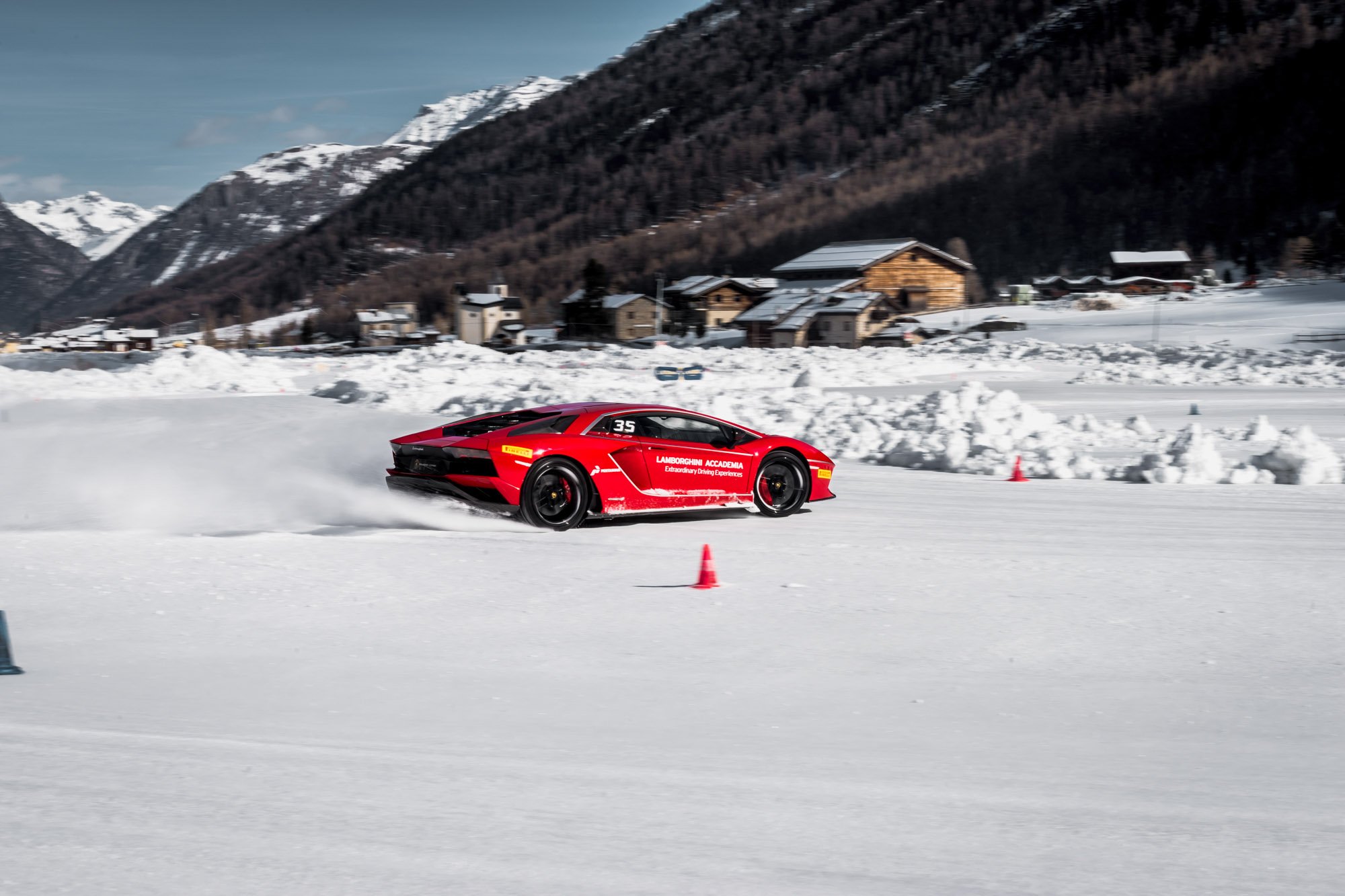 Lamborghini Winter Accademia 08