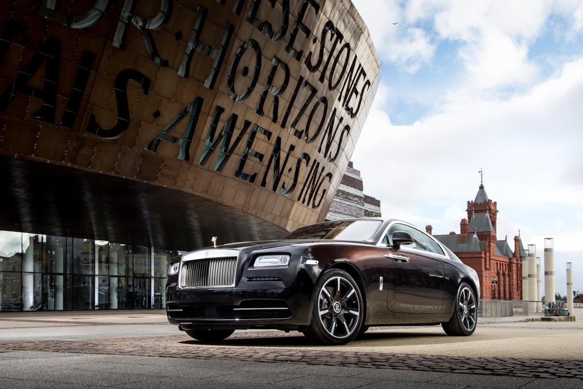 Rolls-Royce X British Music Legends for Bespoke Wraith Series 7