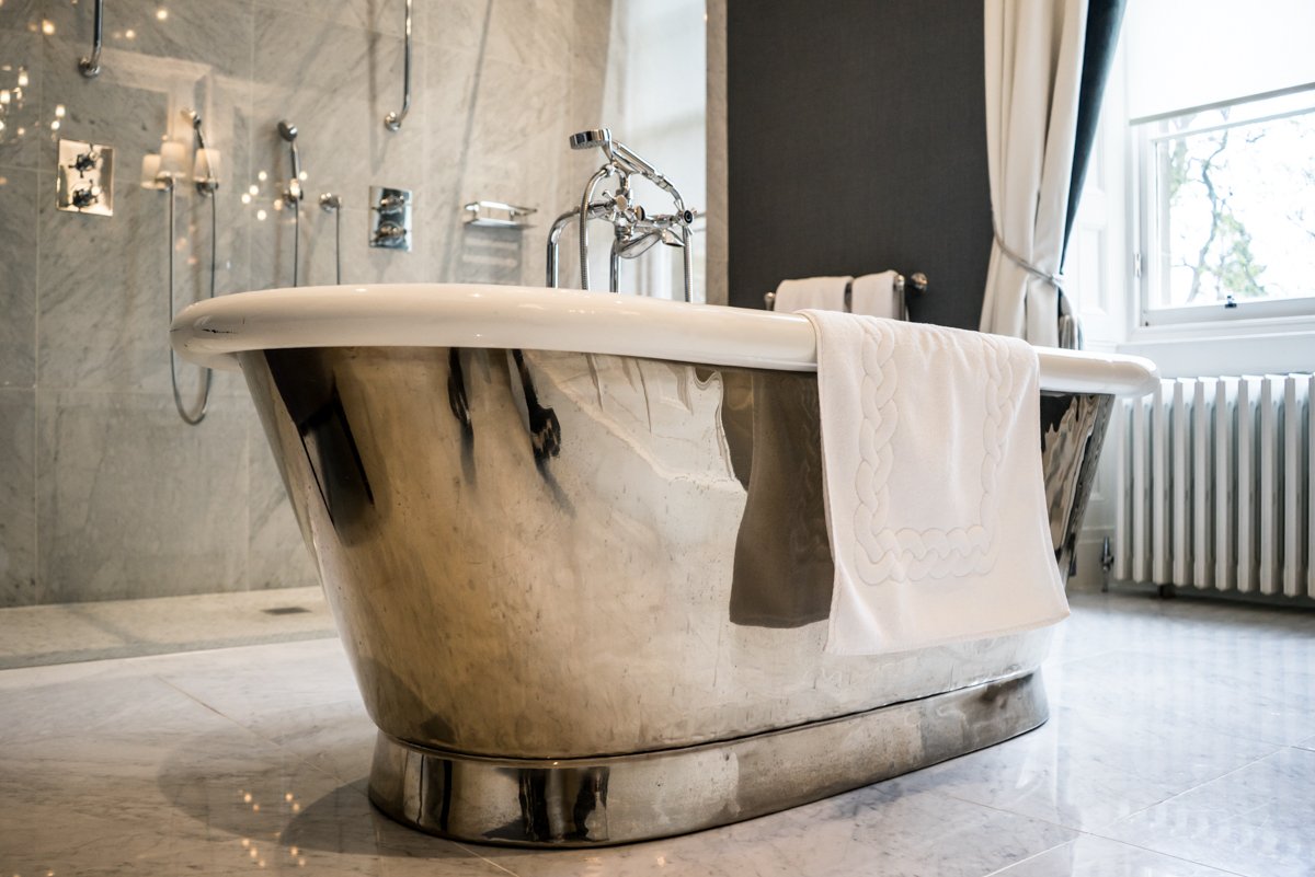 Staying at Carlowrie Castle, Edinburgh 24