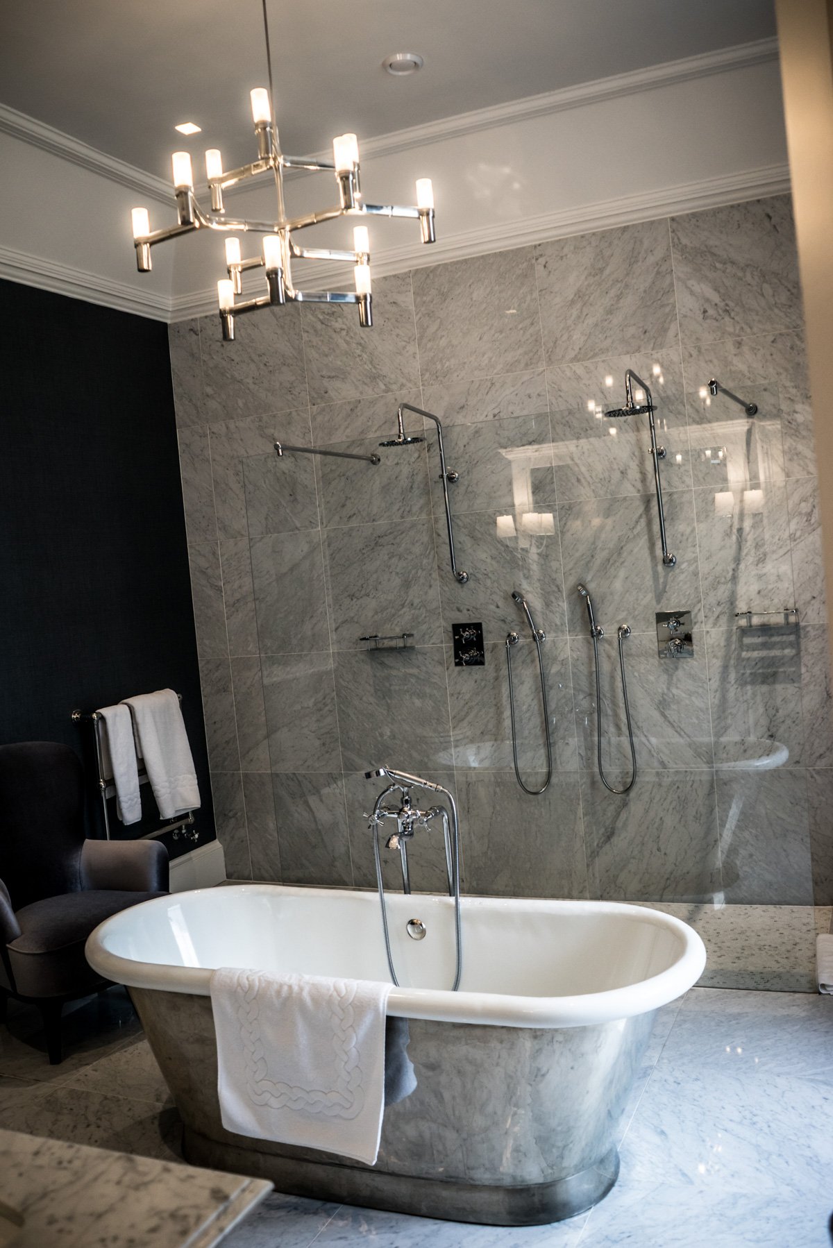 Staying at Carlowrie Castle, Edinburgh 23