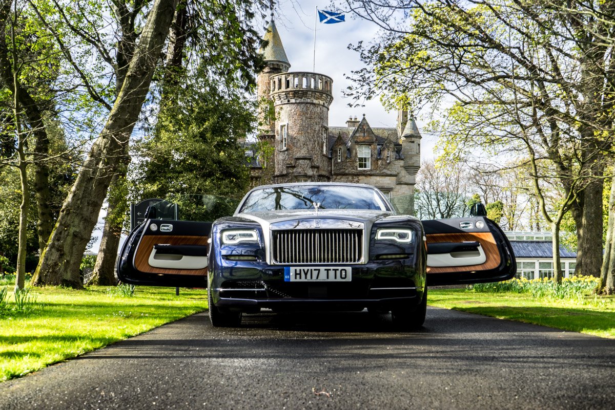 Staying at Carlowrie Castle, Edinburgh 11