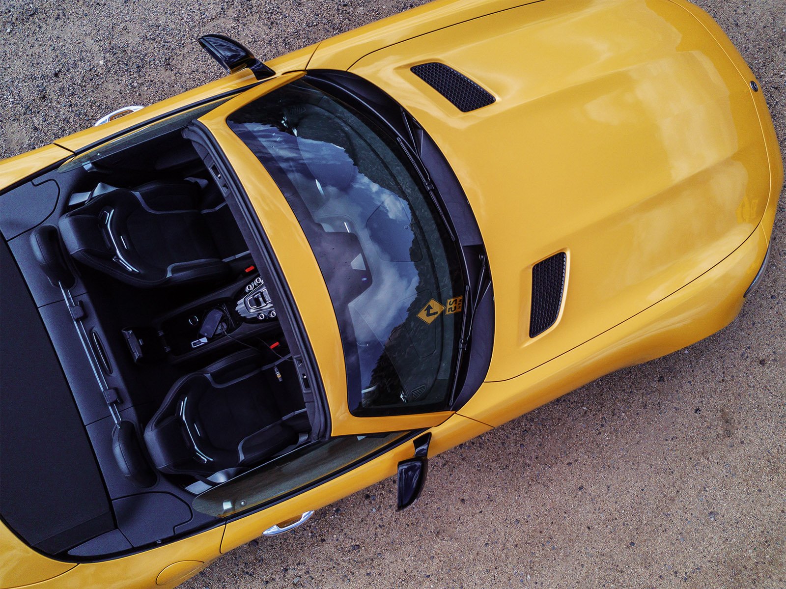 Mercedes AMG GT C Roadster: Ein Meisterstück in Sachen Luxus