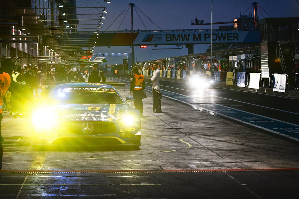 Heiße Drifts beim 24h Rennen am Nürburgring 11