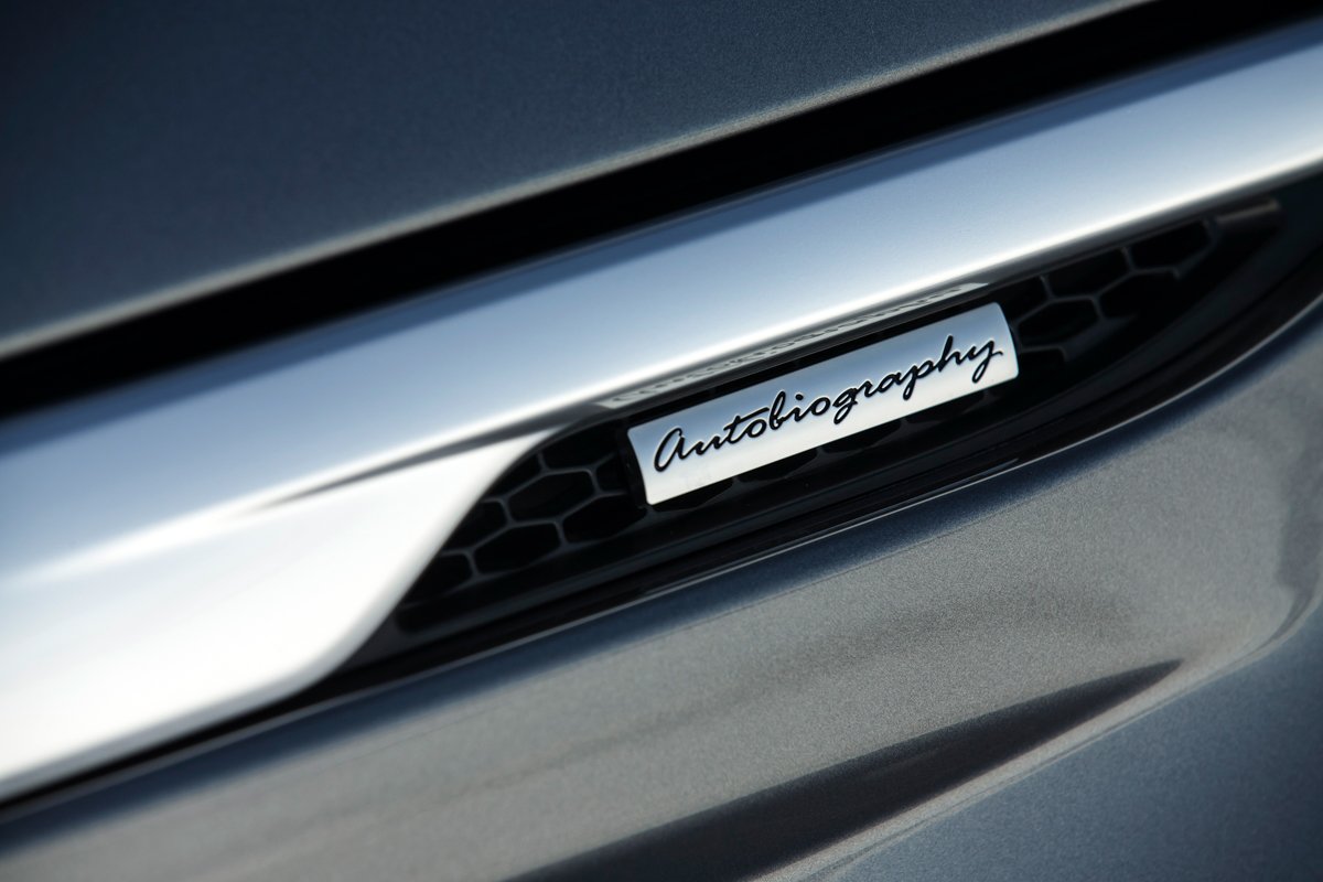 The Range Rover Evoque Autobiography 6