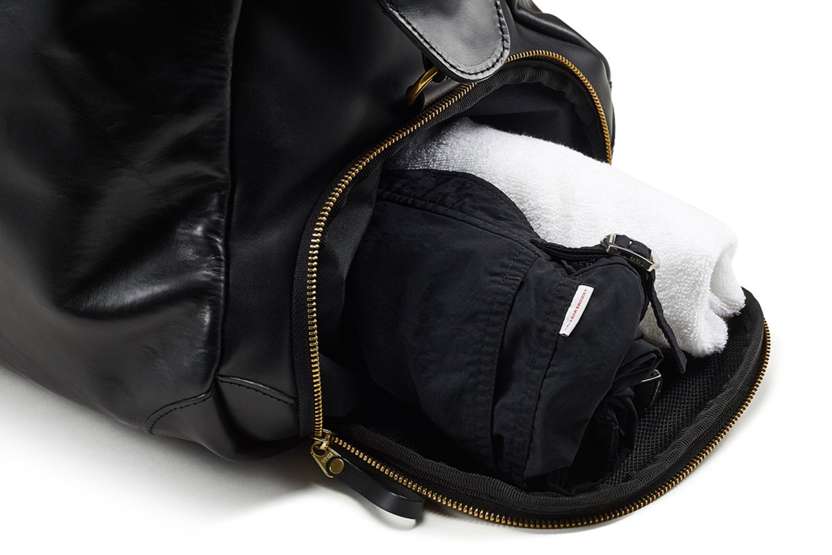 The Leather Weekender by Bennett Winch 4