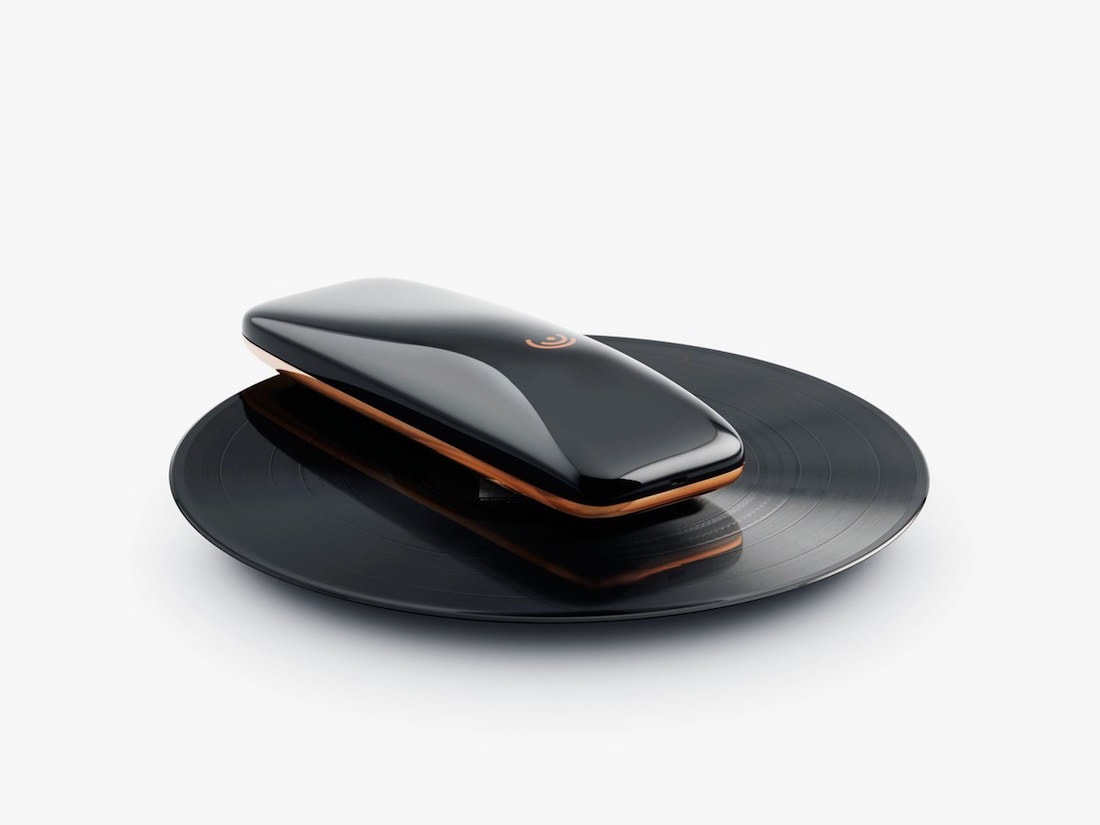 Love Turntable 05