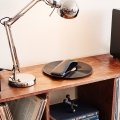 Love Turntable: Der retrofuturistische Plattenspieler