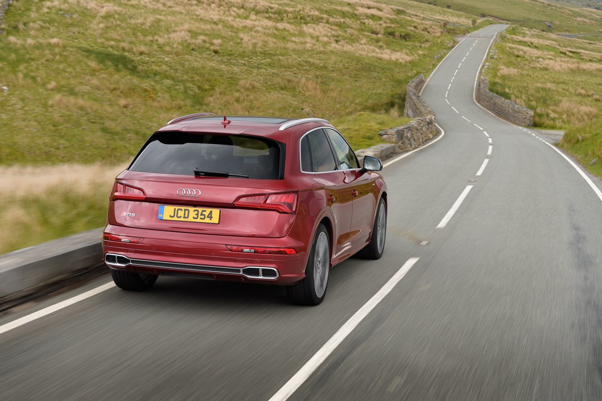 Four-Wheel Fun in The Audi SQ5 6