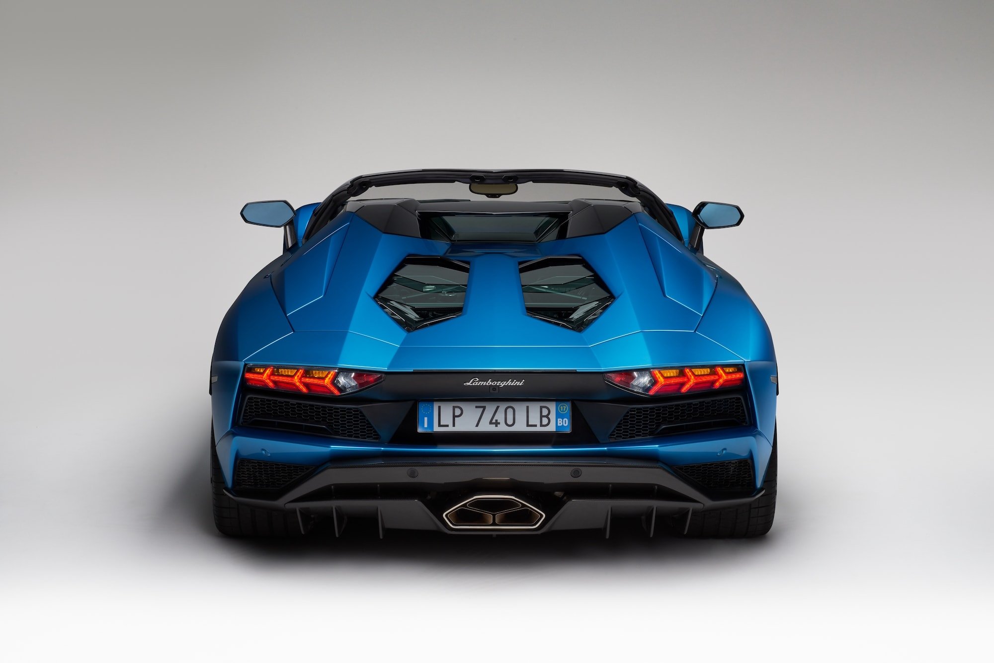 Wohlbedacht: Lamborghini präsentiert neuen Aventador S Roadster 3