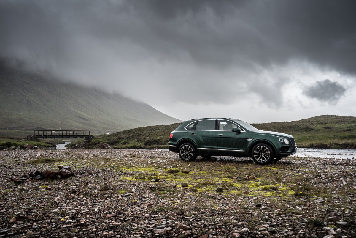 Highland Touring in The Bentley Bentayga Diesel 10