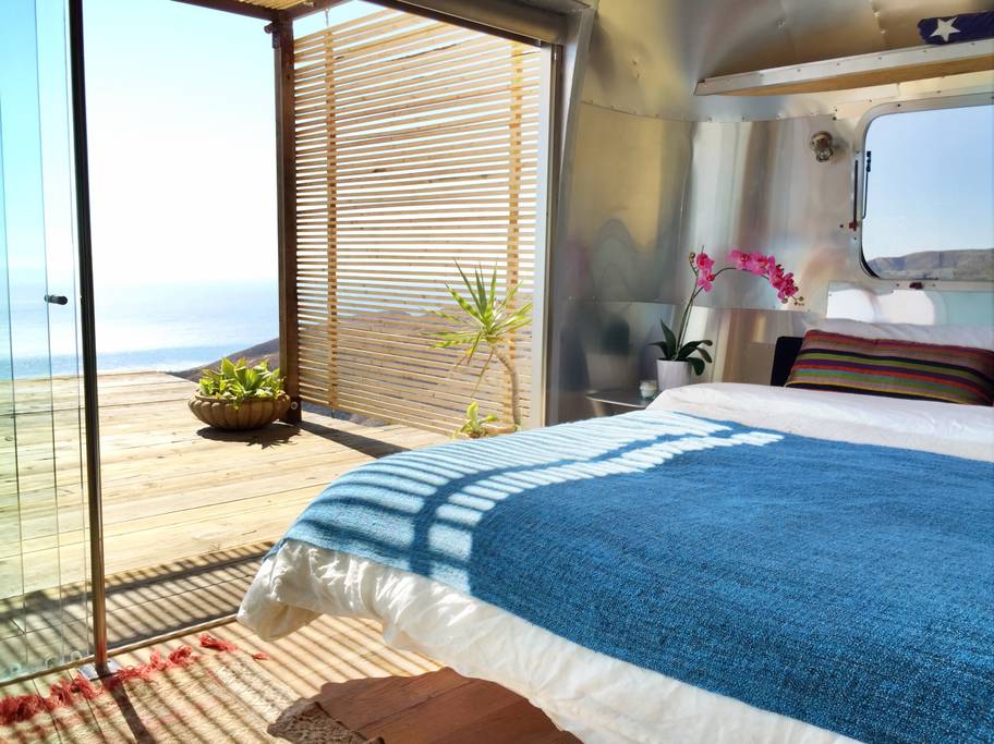 Malibu Dream Airstream Airbnb 07