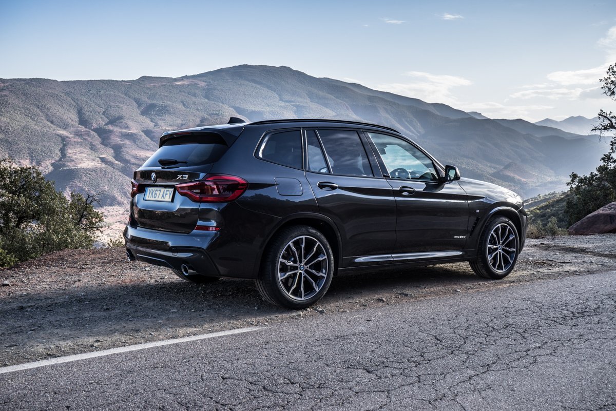 Dune Driving In Morocco With the New BMW X3 15