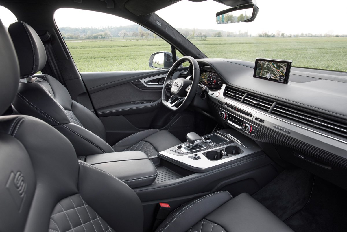 Premium SUV Feels With The Audi SQ7 2