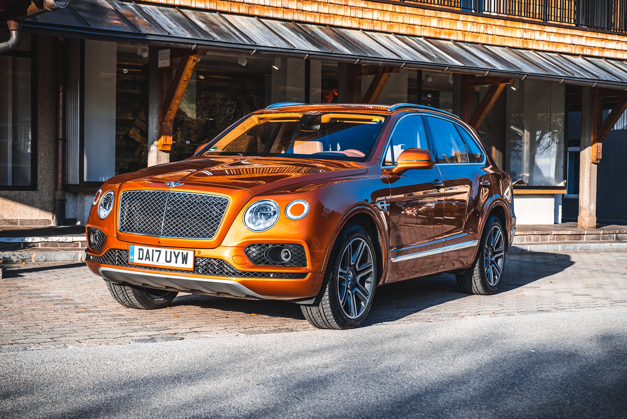 Stilvoll und elegant: Die Iconic Classics Collection von Bentley & Meindl 3