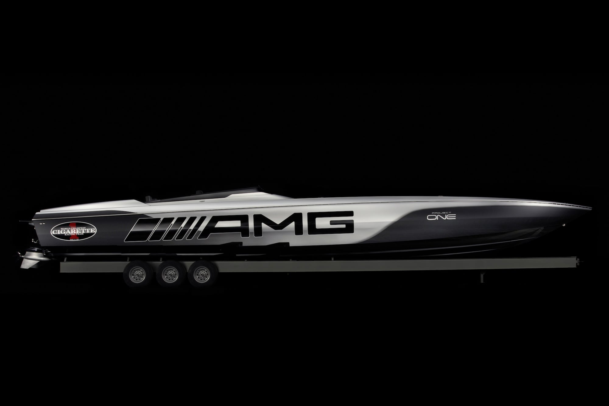 Cigarette Racing 515 Project ONE: The new performance benchmark on the water 3