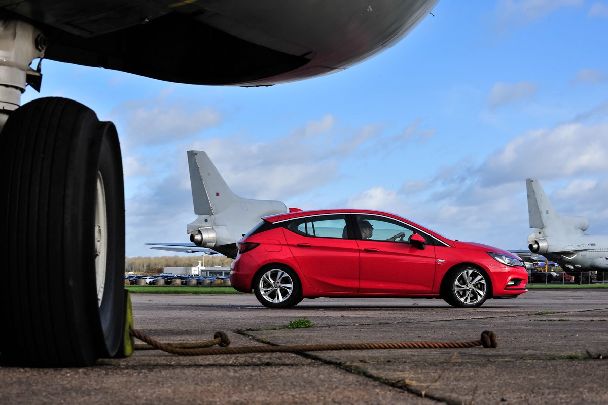 F1 Driver Training With Rob Wilson X Vauxhall 2