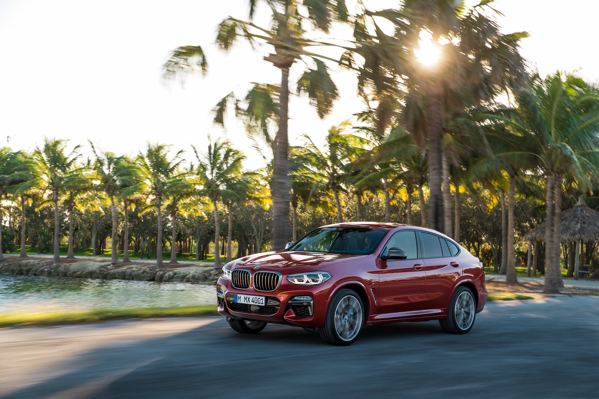 Länger, breiter, flacher und mit bis zu 360 PS: Der neue BMW X4 ist im Anmarsch 10