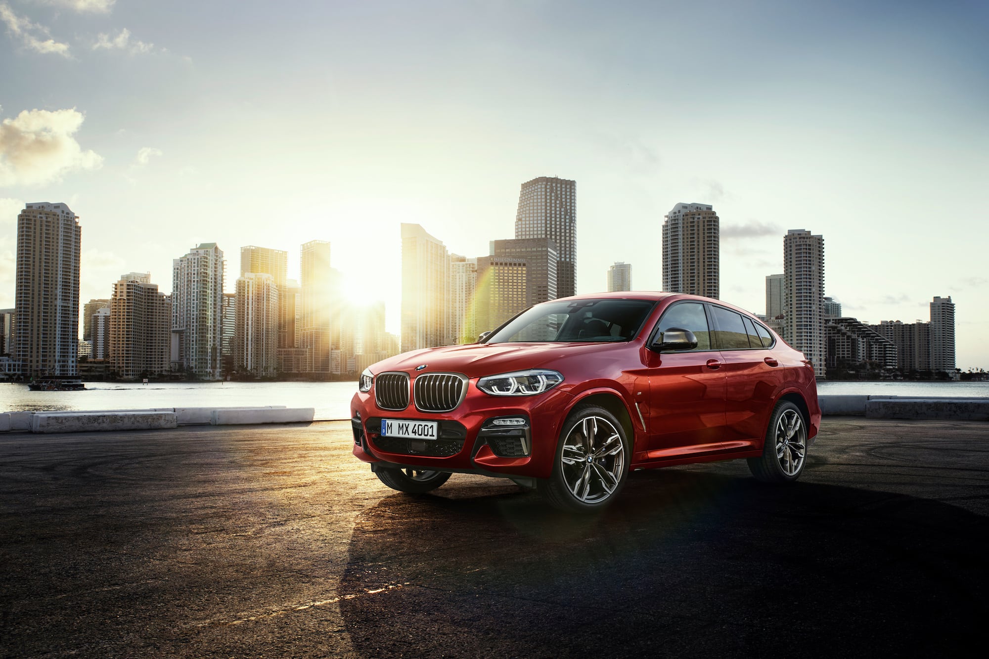 Länger, breiter, flacher und mit bis zu 360 PS: Der neue BMW X4 ist im Anmarsch 1