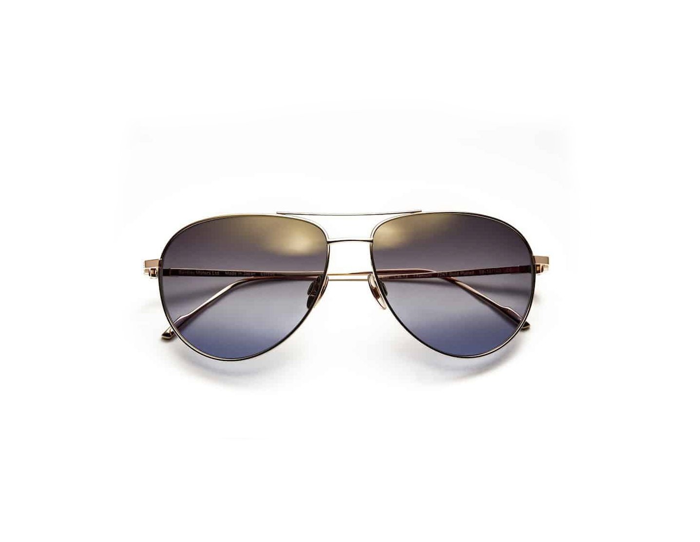 Die neue Bentley Eyewear aus Beta Titanium, Gold und Palladium 2