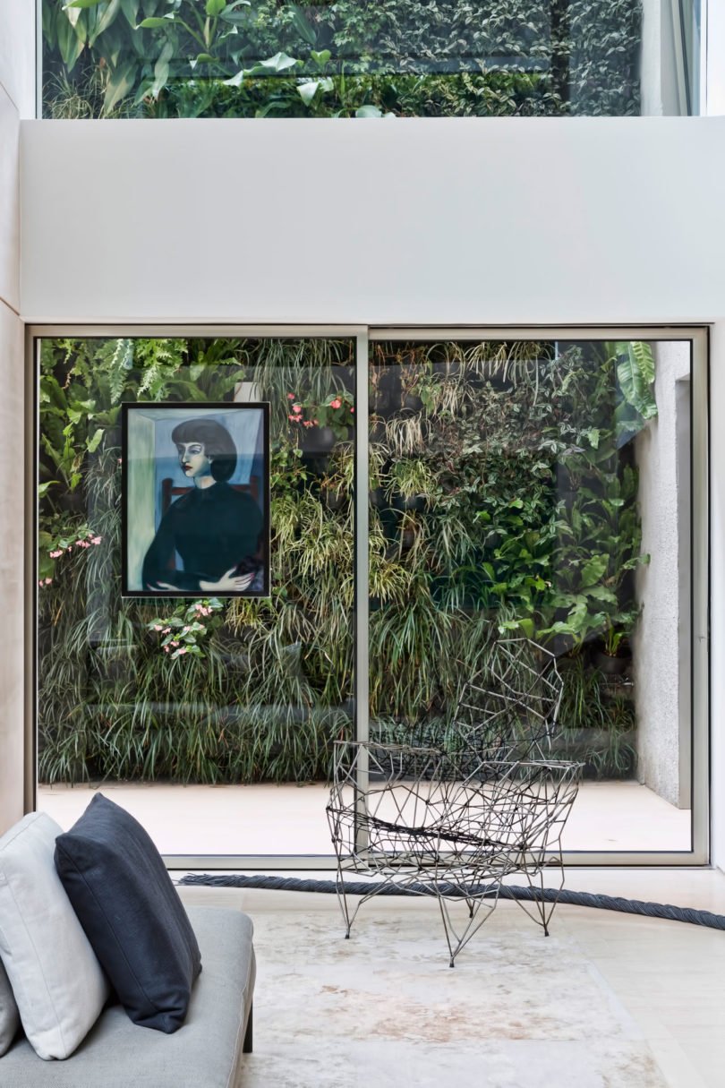 Ein Schwimmbad im Wohnzimmer: Das unglaubliche Duplex Anwesen in Sao Paolo 2