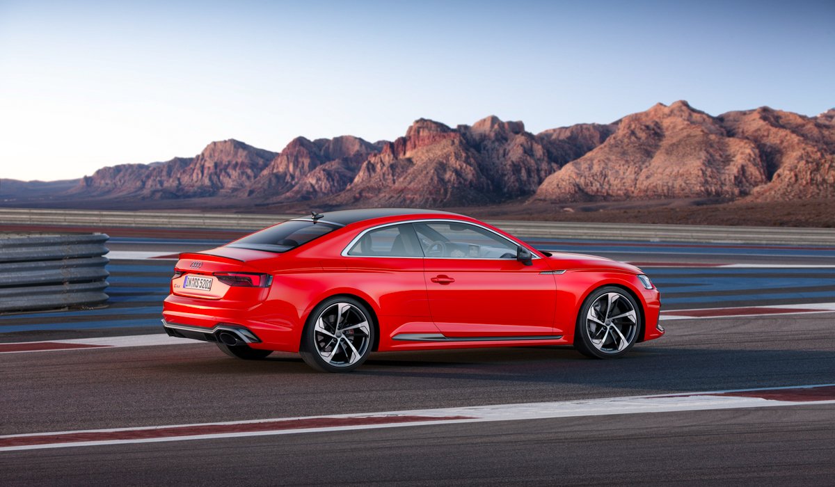 Drive Time in The New Audi RS5 7