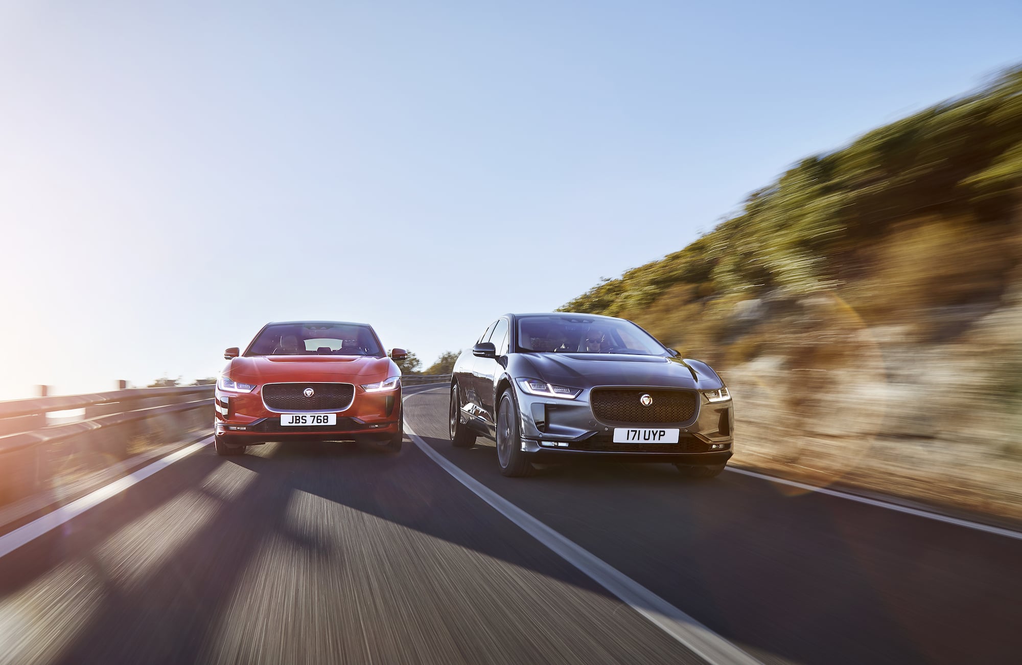 Jaguar I-Pace Elektro SUV-Crossover enthüllt 9