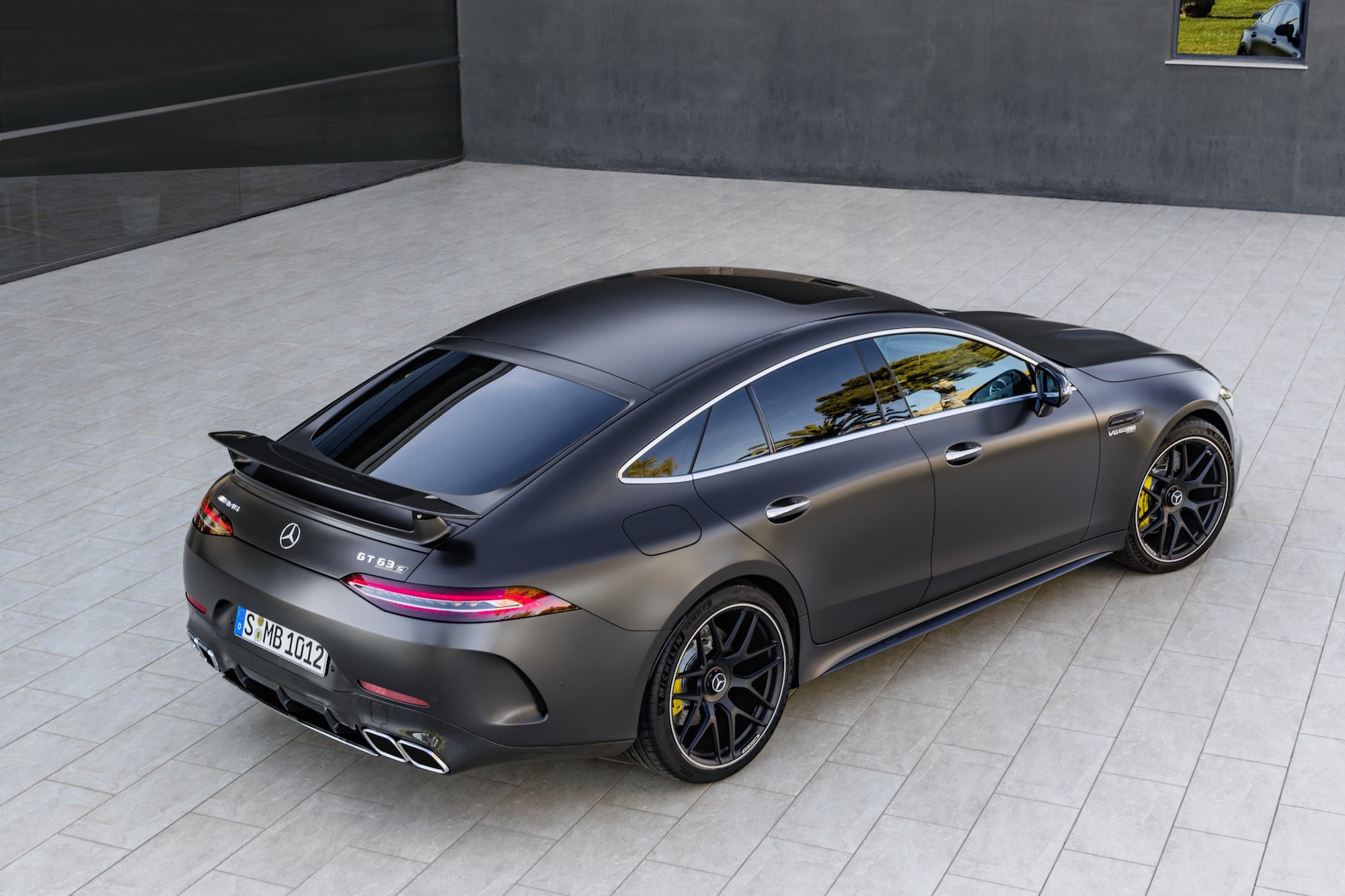 AMG GT Coupe 01
