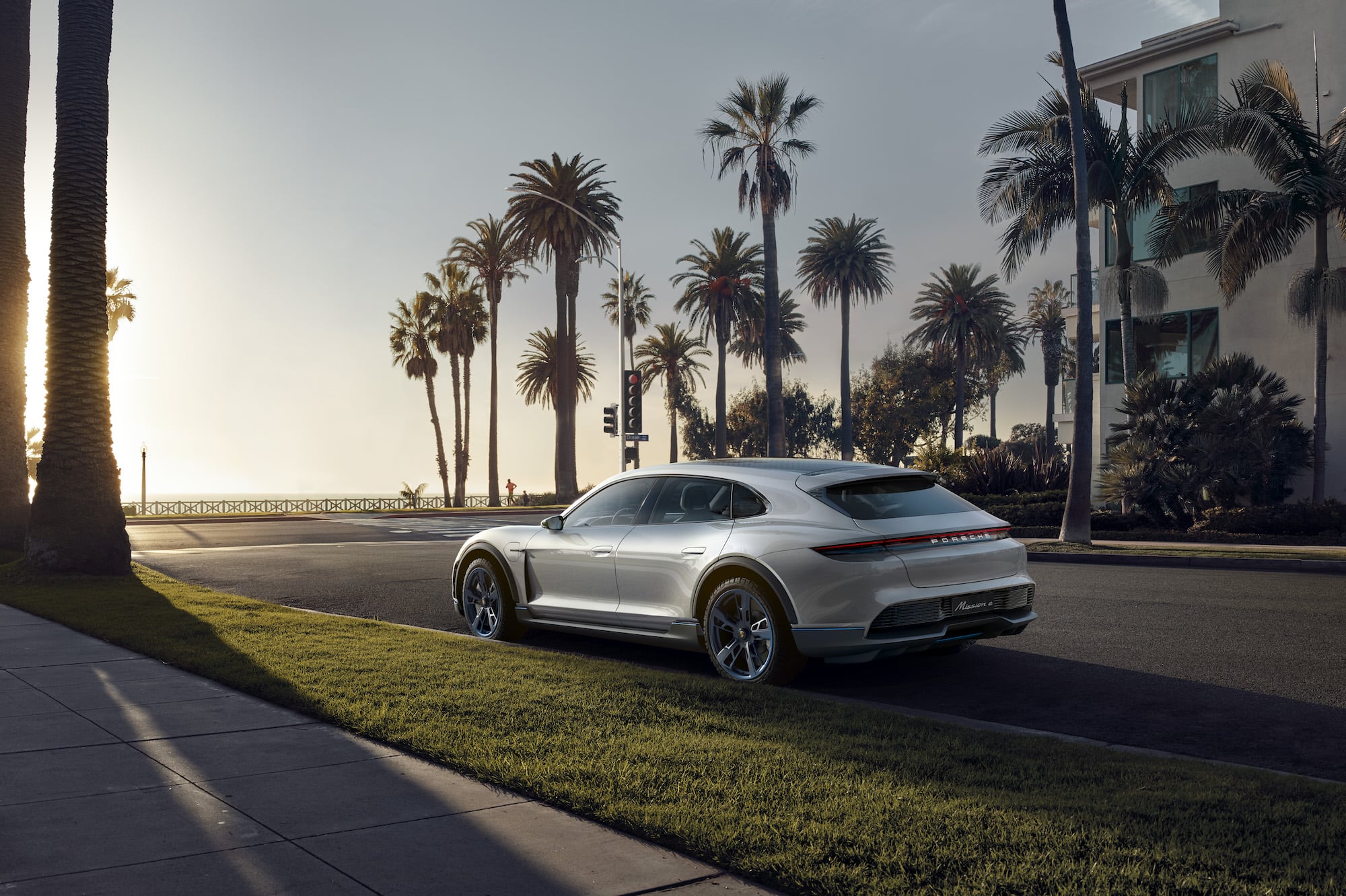 Porsche Mission E Cross Turismo featured