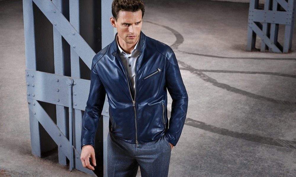 Die neue Capsule Collection Aston Martin by Hackett & Aston Martin Racing