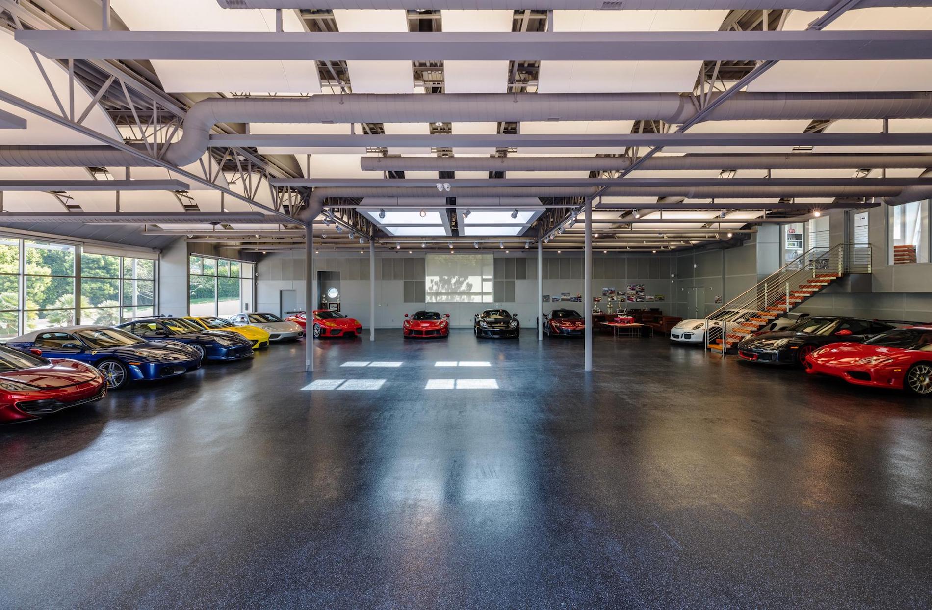 Eine Garage für $10 Millionen Dollar: Das private Automuseum in Malibu wird verkauft 3