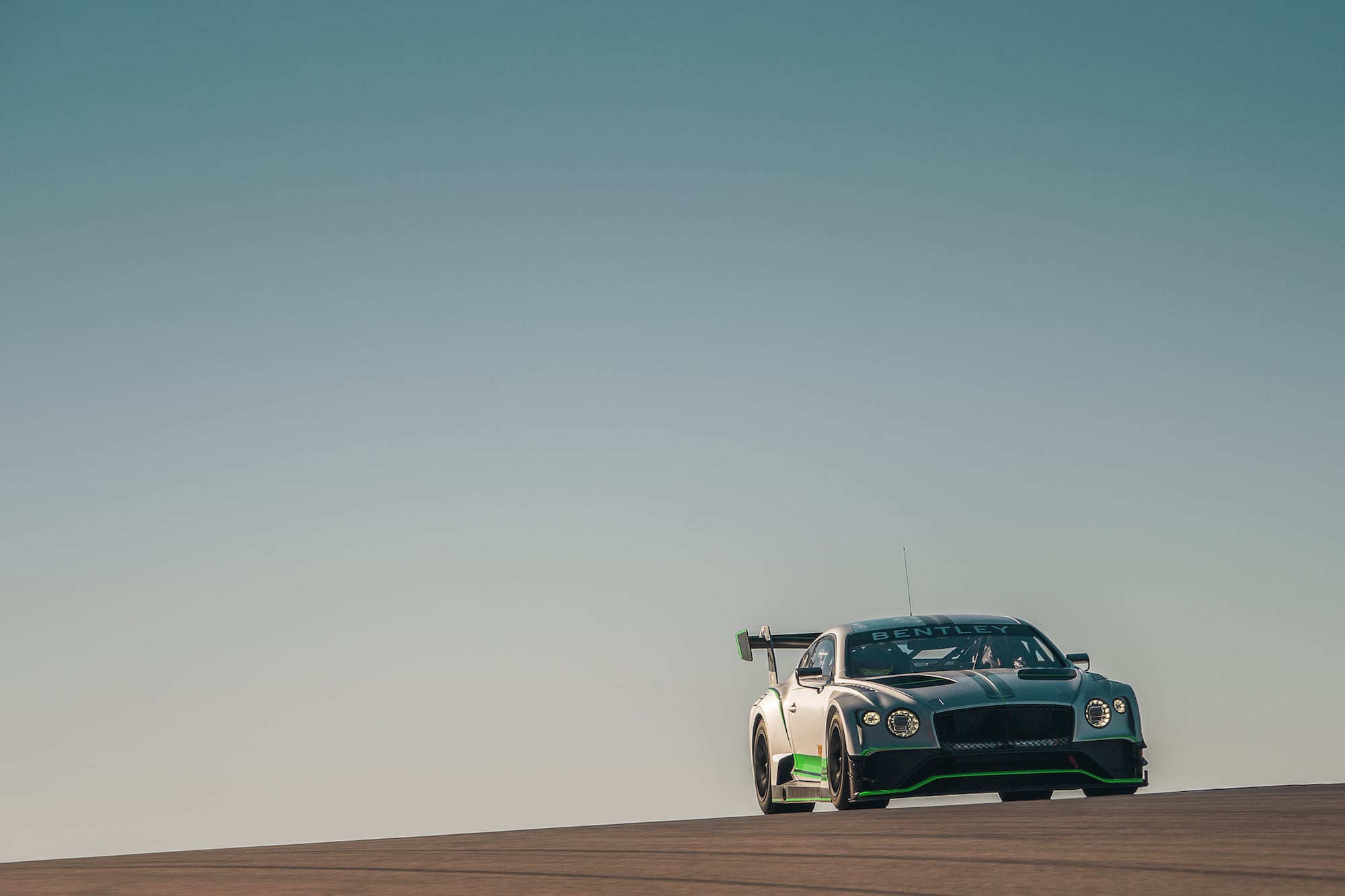 Der neue Bentley Continental GT3 ist bereit für den großen Auftritt in Monza 4