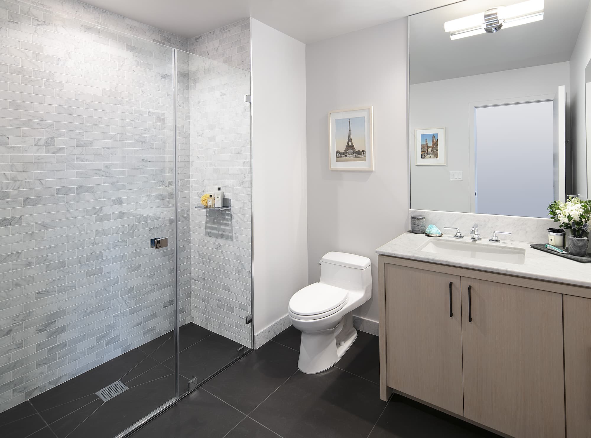 Argyle House Bathroom 1