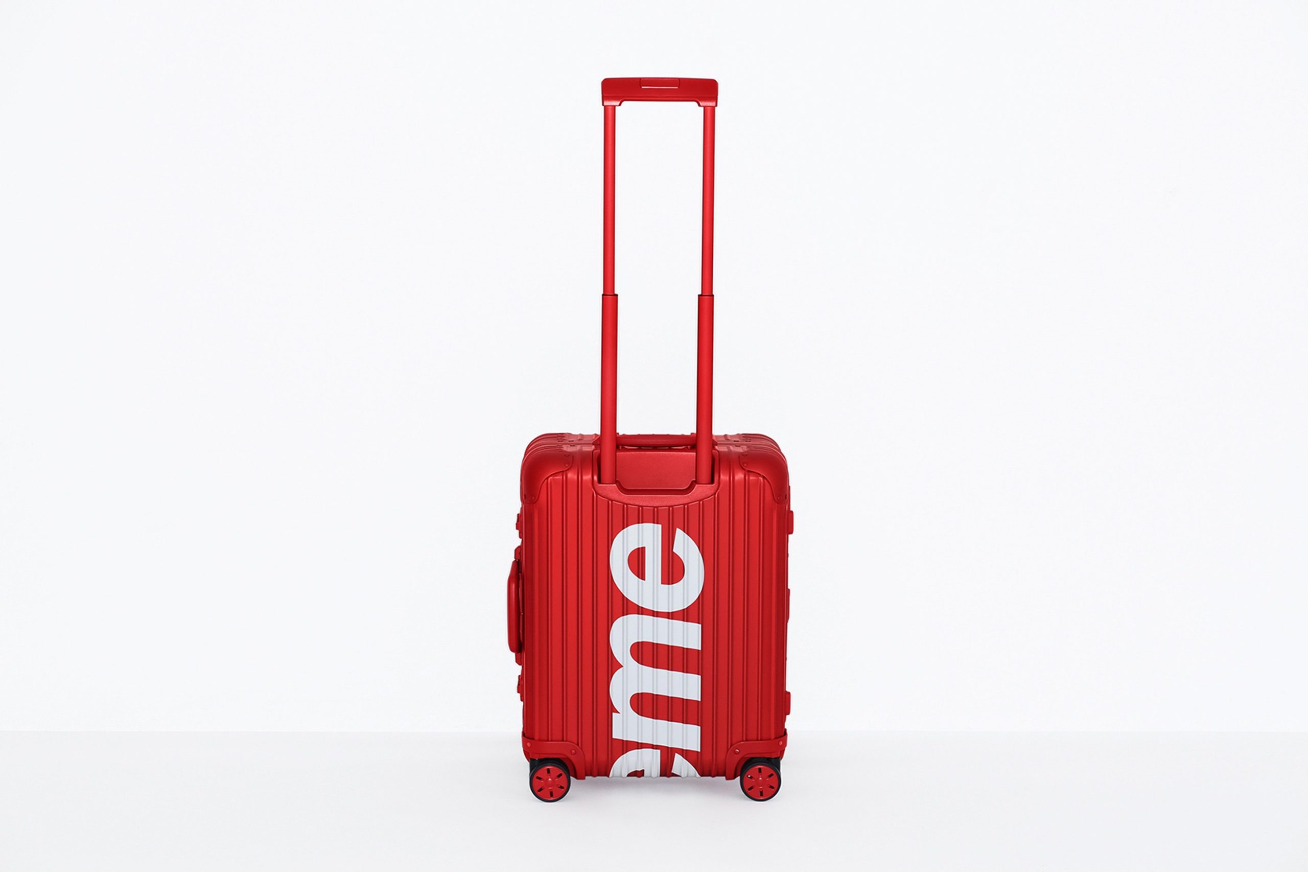 Tradition trifft auf Hype: Auf Reisen mit dem Supreme Koffer von Rimowa 12