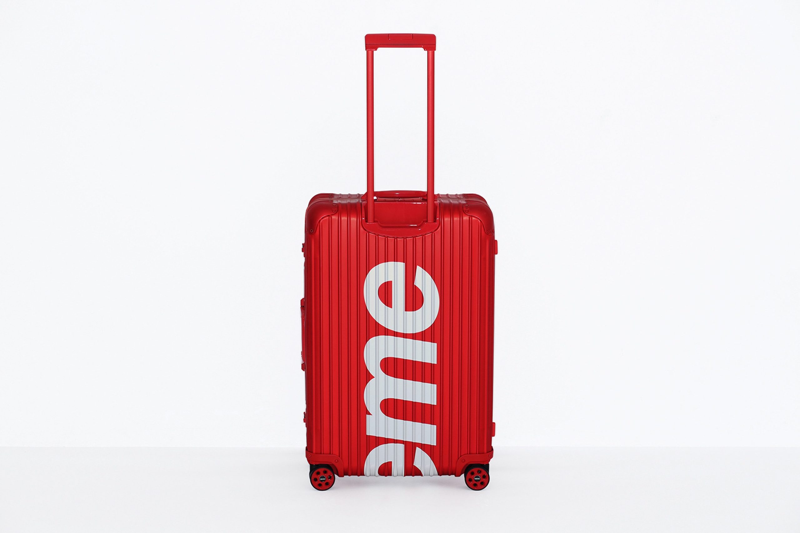 Tradition trifft auf Hype: Auf Reisen mit dem Supreme Koffer von Rimowa 5