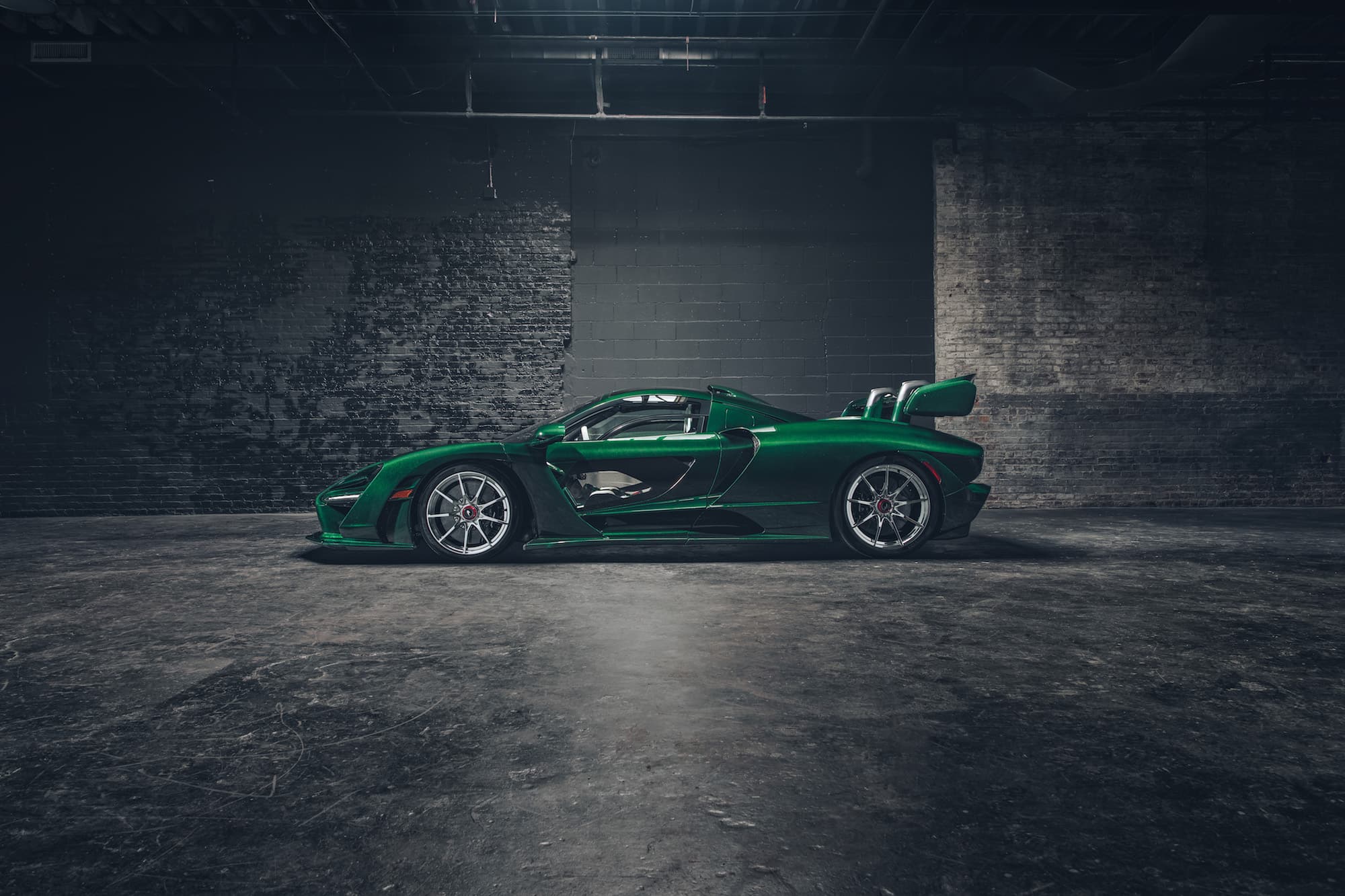 McLaren Senna Emerald Green 02