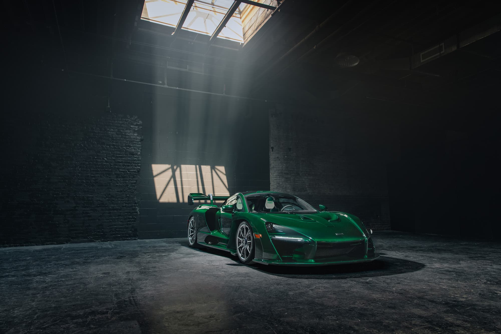 McLaren Senna Emerald Green featured