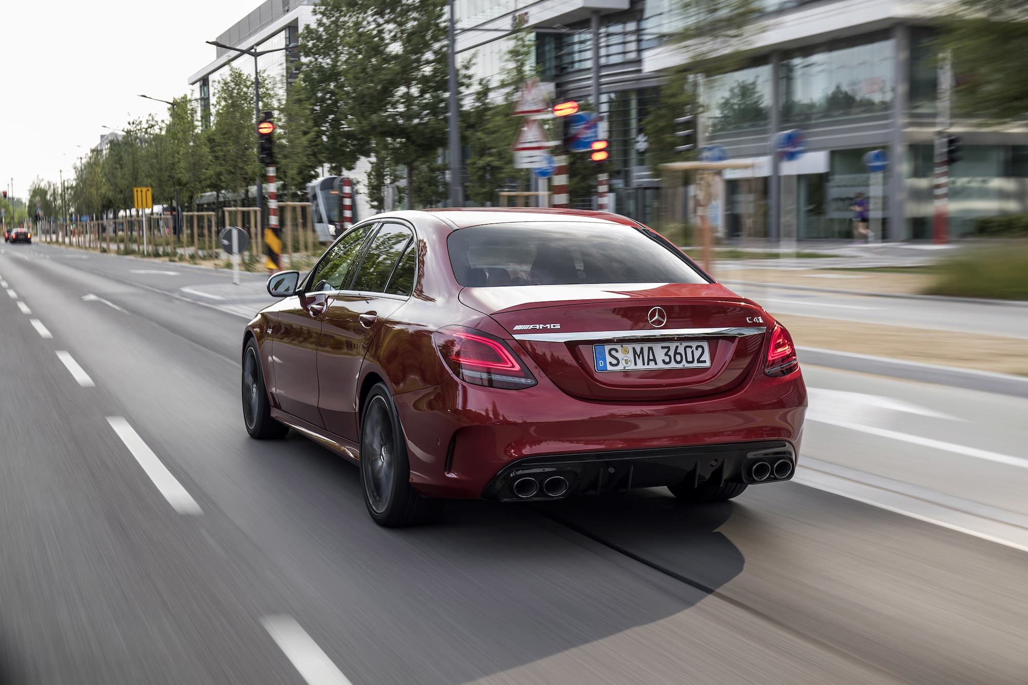 Die neuen Mercedes-AMG C 43 4MATIC Modelle 4
