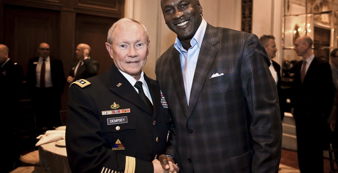 Michael Jordan: So verdient und investiert der NBA-Milliardär sein Geld