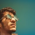 So findest Du die richtige Sonnenbrille für den Sommer