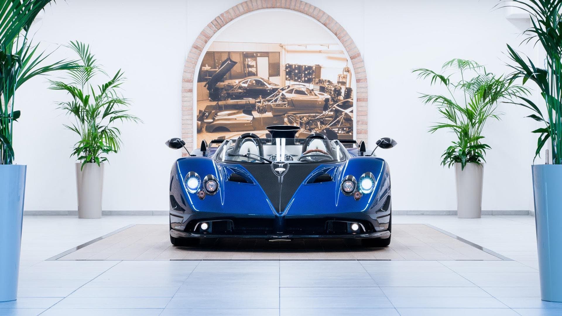 Pagani Zonda HP Barchetta Front View