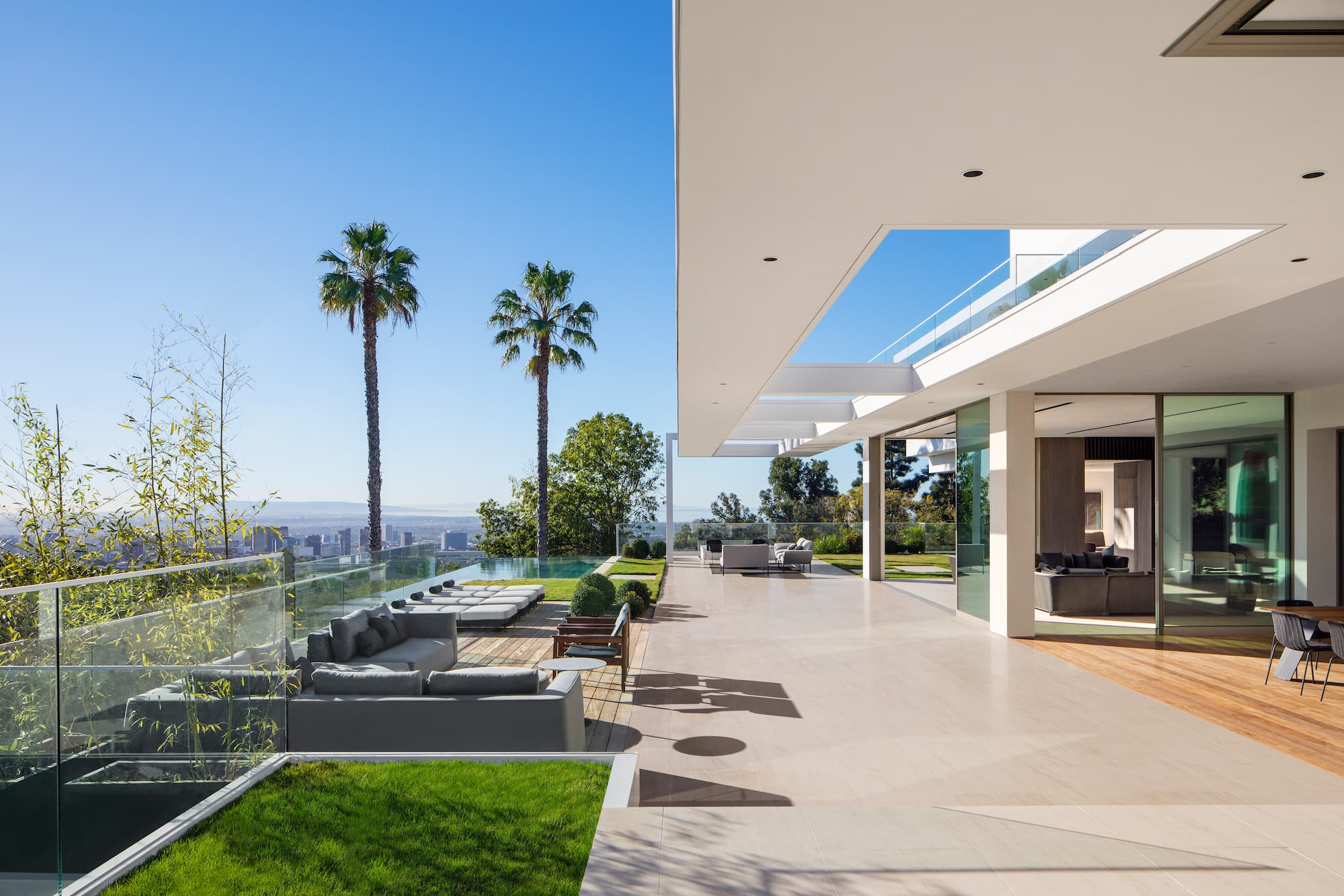 Stradella in Bel Air, Los Angeles, by SAOTA 02