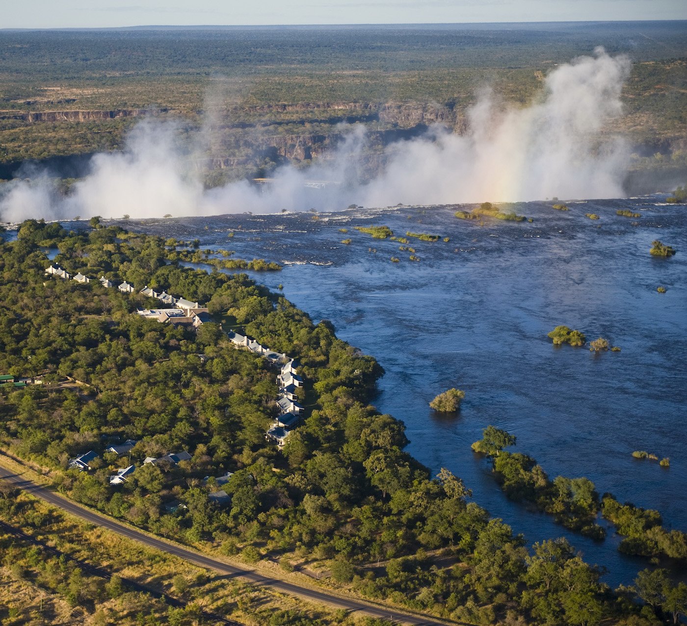 Kolonialer Charme: Im Royal Livingstone Resort Zambia bei den legendären Victoria Fällen 4