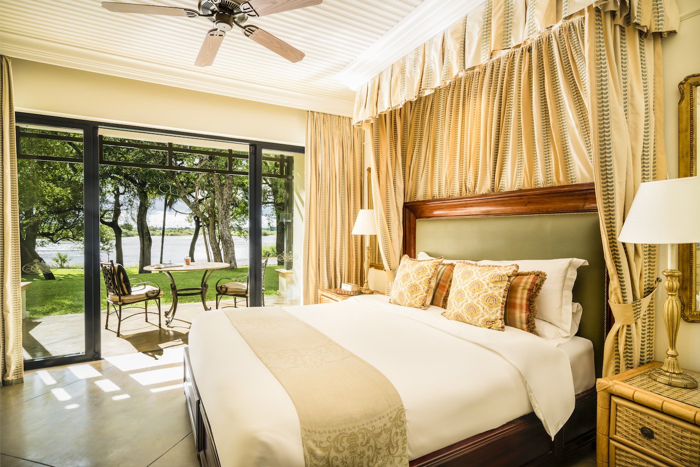 Kolonialer Charme: Im Royal Livingstone Resort Zambia bei den legendären Victoria Fällen 1