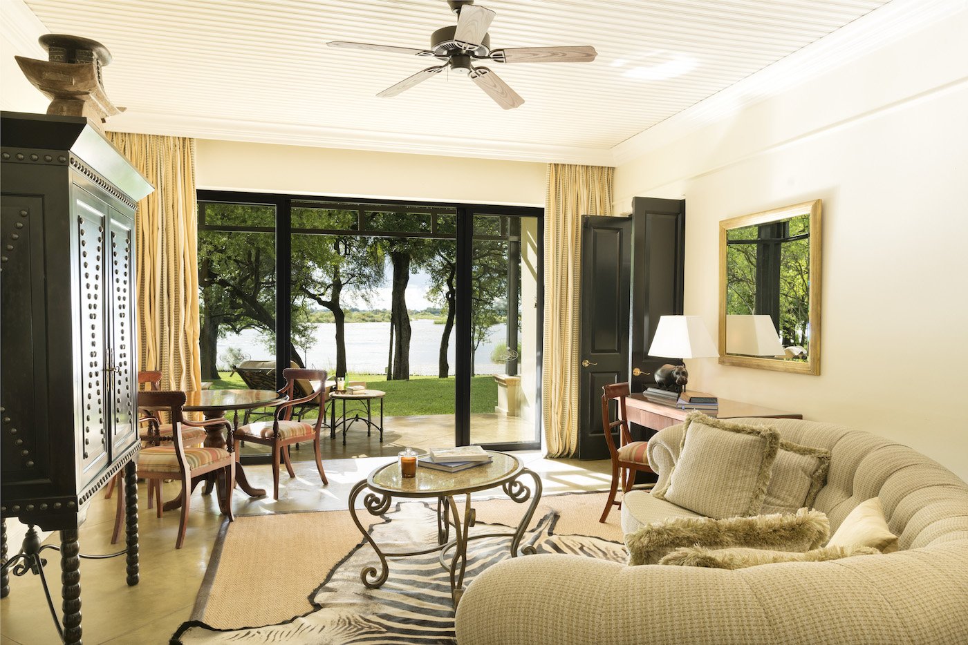 Kolonialer Charme: Im Royal Livingstone Resort Zambia bei den legendären Victoria Fällen 3