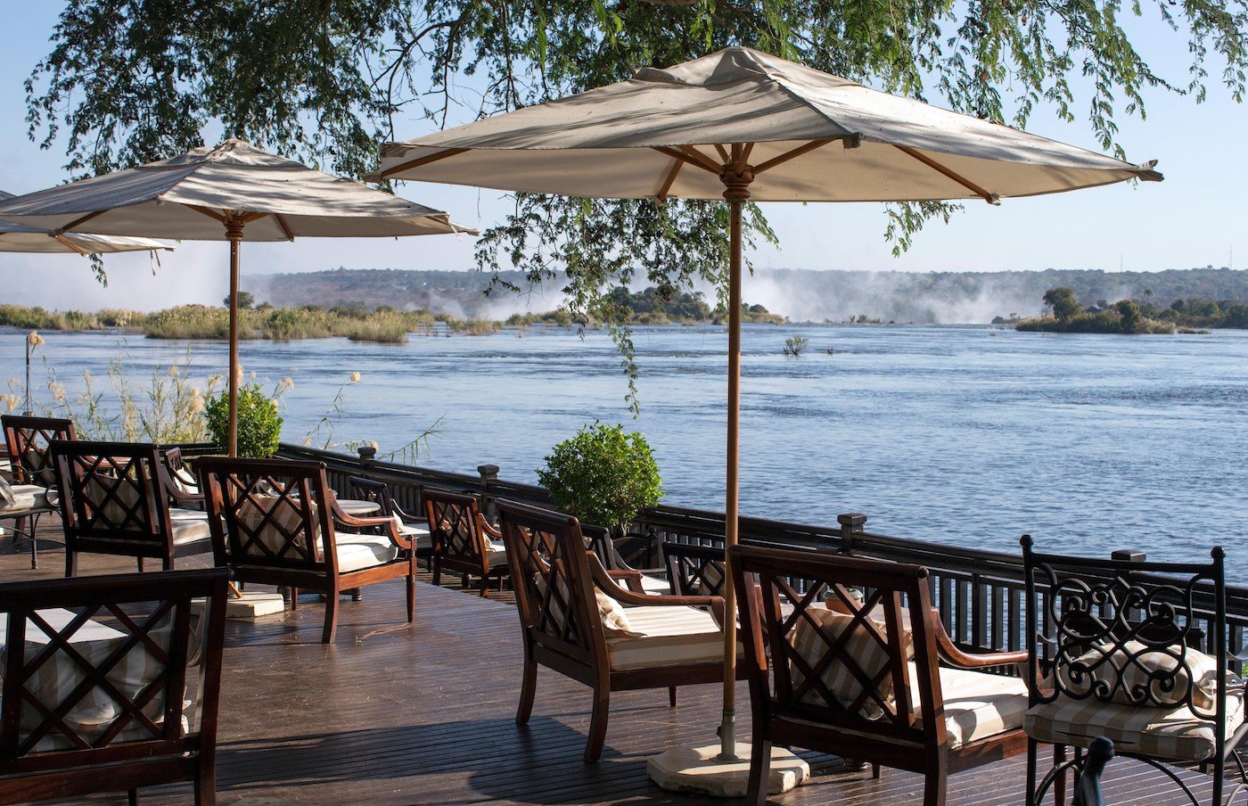 Kolonialer Charme: Im Royal Livingstone Resort Zambia bei den legendären Victoria Fällen 12