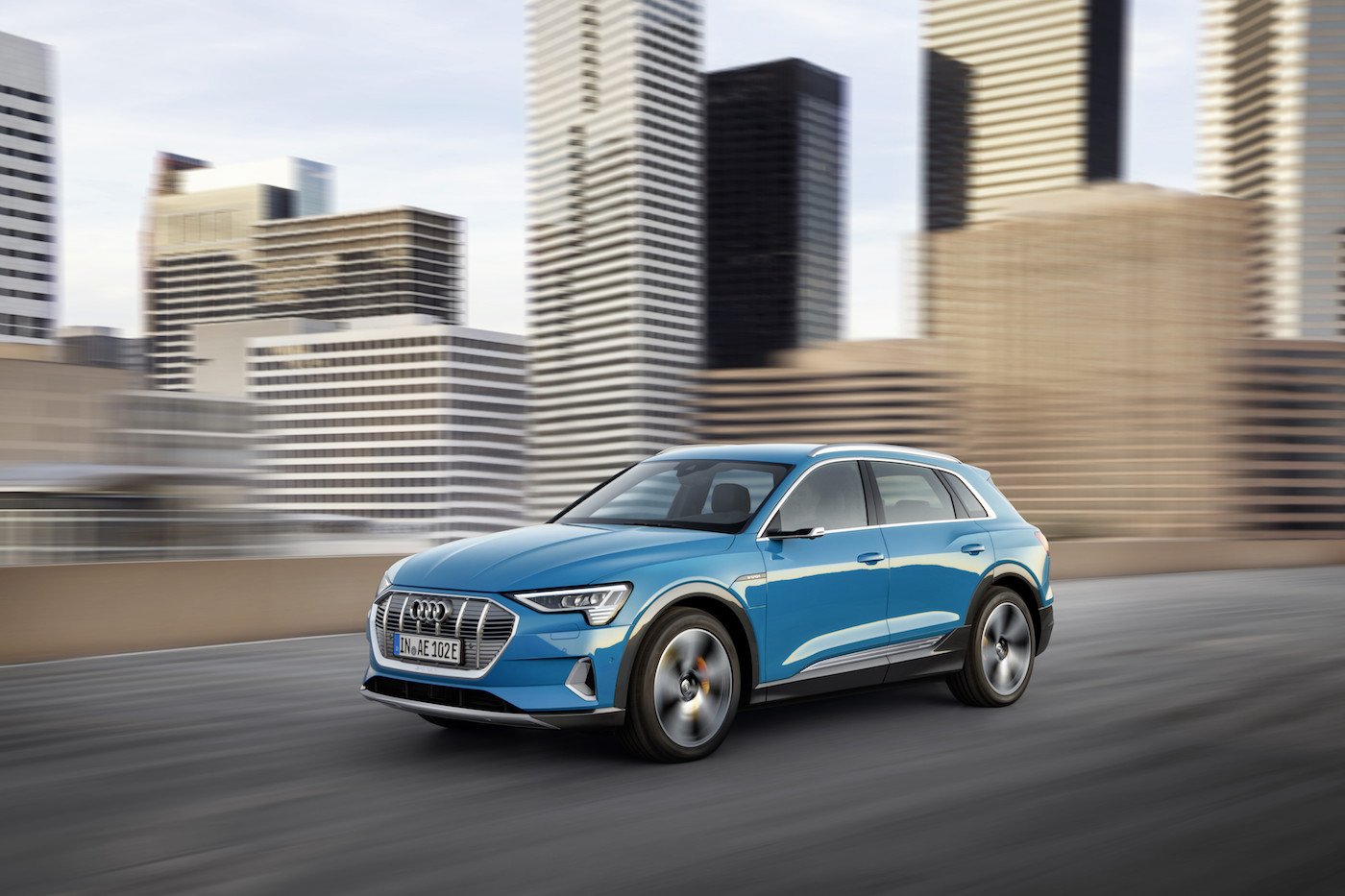 Schluss mit dem Dornröschenschlaf: Der Audi e-tron ist da 2