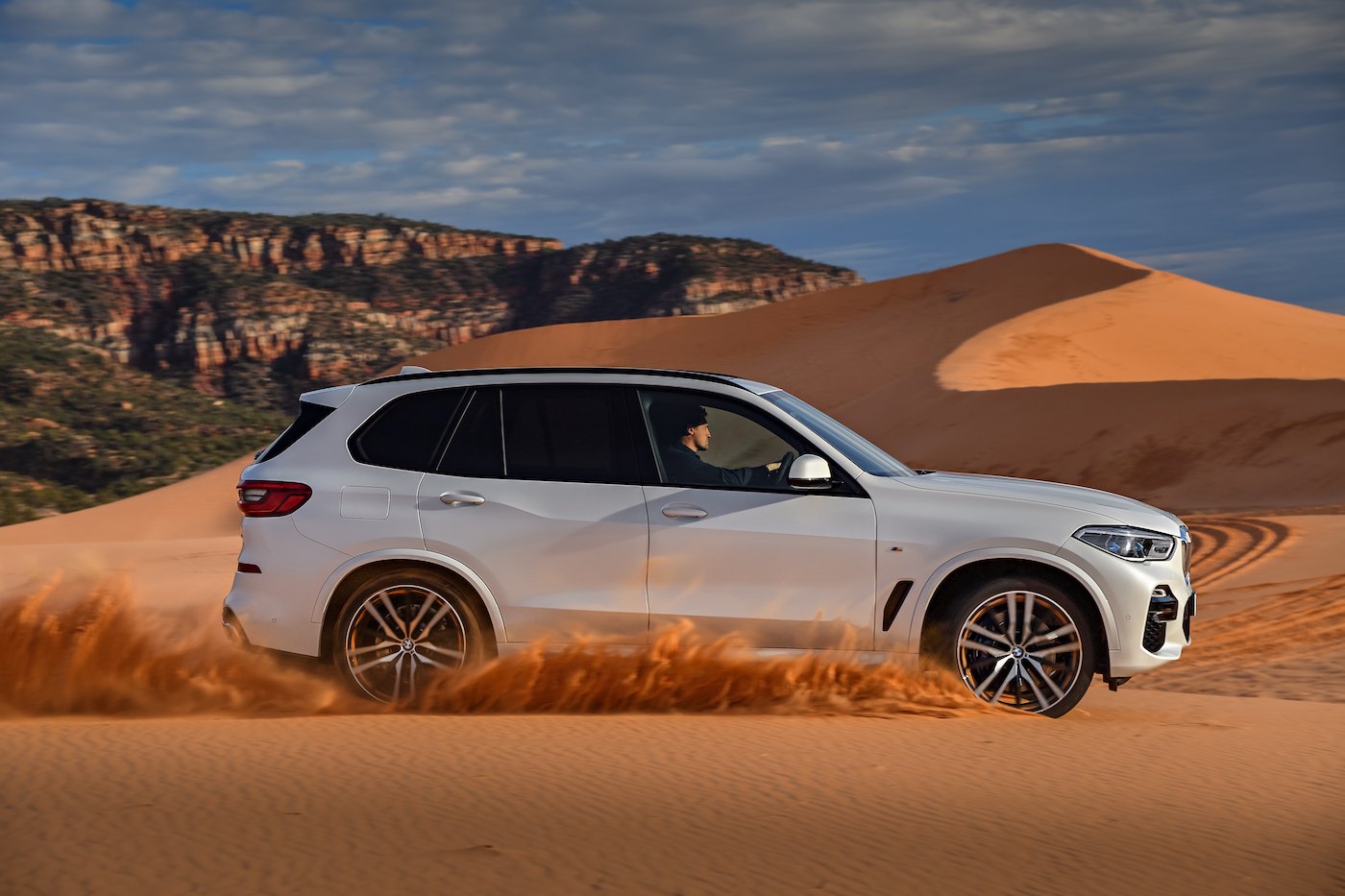 Das Urgestein der deutschen SUV: Das ist der neue BMW X5 4