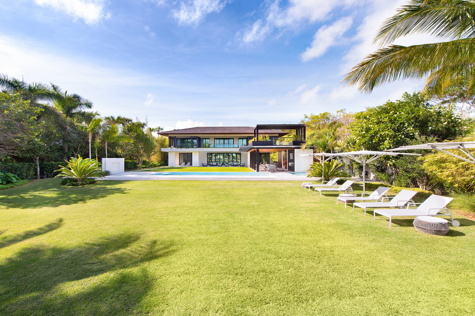 Ein Blick in DJ Khaled’s $26 Millionen Dollar Anwesen in Miami 2