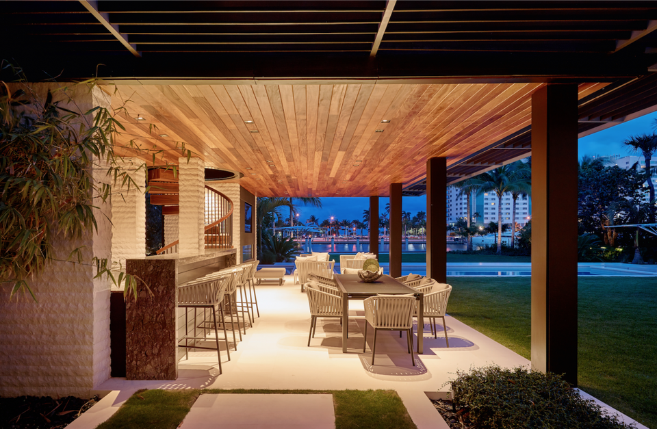 Ein Blick in DJ Khaled’s $26 Millionen Dollar Anwesen in Miami 13